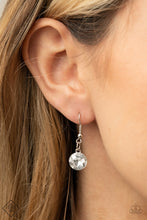 Load image into Gallery viewer, Paparazzi Galactic Goddess - White Necklace - Fashion Fix - March 2021