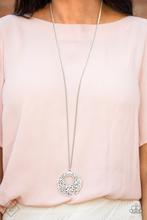 Load image into Gallery viewer, Paparazzi Pearl Panache White Necklace