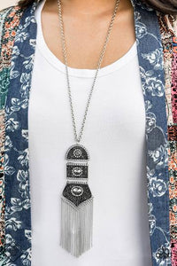 Paparazzi Tassel Tycoon White Necklace