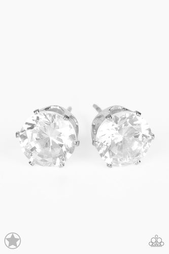Paparazzi Just In TIMELESS - White Earring