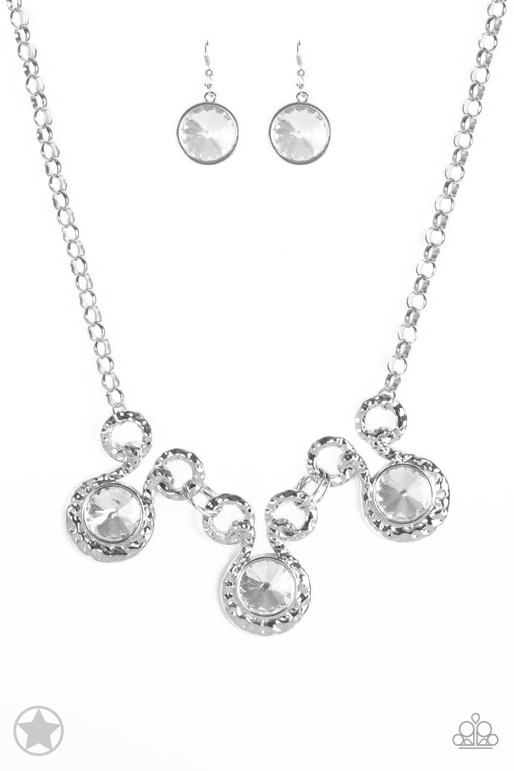 Paparazzi Hypnotized - Silver Necklace