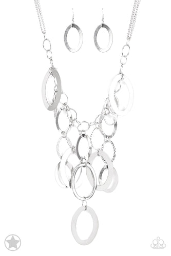 Paparazzi A Silver Spell - Silver Necklace