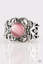 Load image into Gallery viewer, Paparazzi Vienna View - Pink Ring