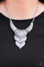 Load image into Gallery viewer, Paparazzi Texas Temptress - Silver Necklace