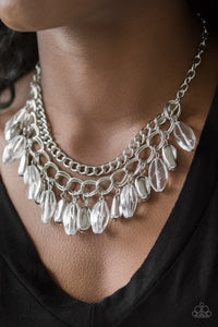 Paparazzi Spring Daydream - White Necklace