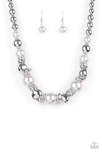 Paparazzi Hollywood HAUTE Spot - Silver Necklace