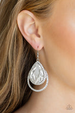 Load image into Gallery viewer, Paparazzi Famous White Earring