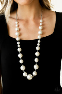 Paparazzi Pearl Prodigy White Necklace