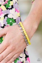 Load image into Gallery viewer, Paparazzi Dewy Dandelions - Yellow Bracelet 