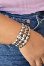 Load image into Gallery viewer, Paparazzi Icing On The Top - White Bracelet