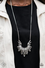 Load image into Gallery viewer, Paparazzi Leave it to LUXE - Silver Necklac