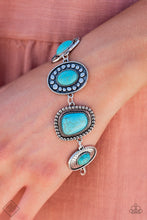 Load image into Gallery viewer, Paparazzi Taos Trendsetter - Blue Bracelet