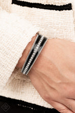 Load image into Gallery viewer, Paparazzi Exquisitely Empirical Bracelet