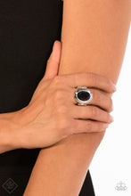 Load image into Gallery viewer, Paparazzi Deal Or Noir Deal Black Ring