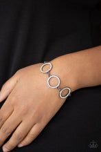 Load image into Gallery viewer, Paparazzi Dress the Part Black Bracelet