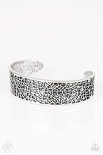 Load image into Gallery viewer, Paparazzi  Nature Mode Silver Bracelet