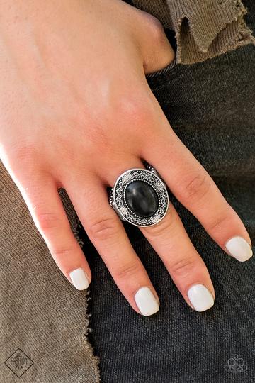 Paparazzi Tribe Trend - Black Ring
