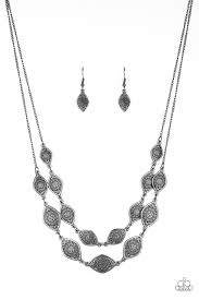 Paparazzi Make Yourself At HOMESTEAD - Silver Necklace
